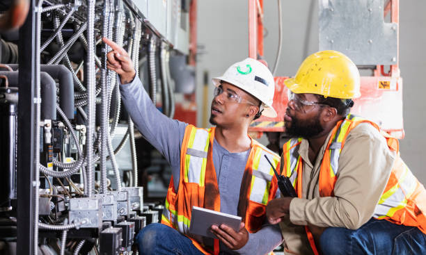 Best Local Electrician Companies  in Mclouth, KS